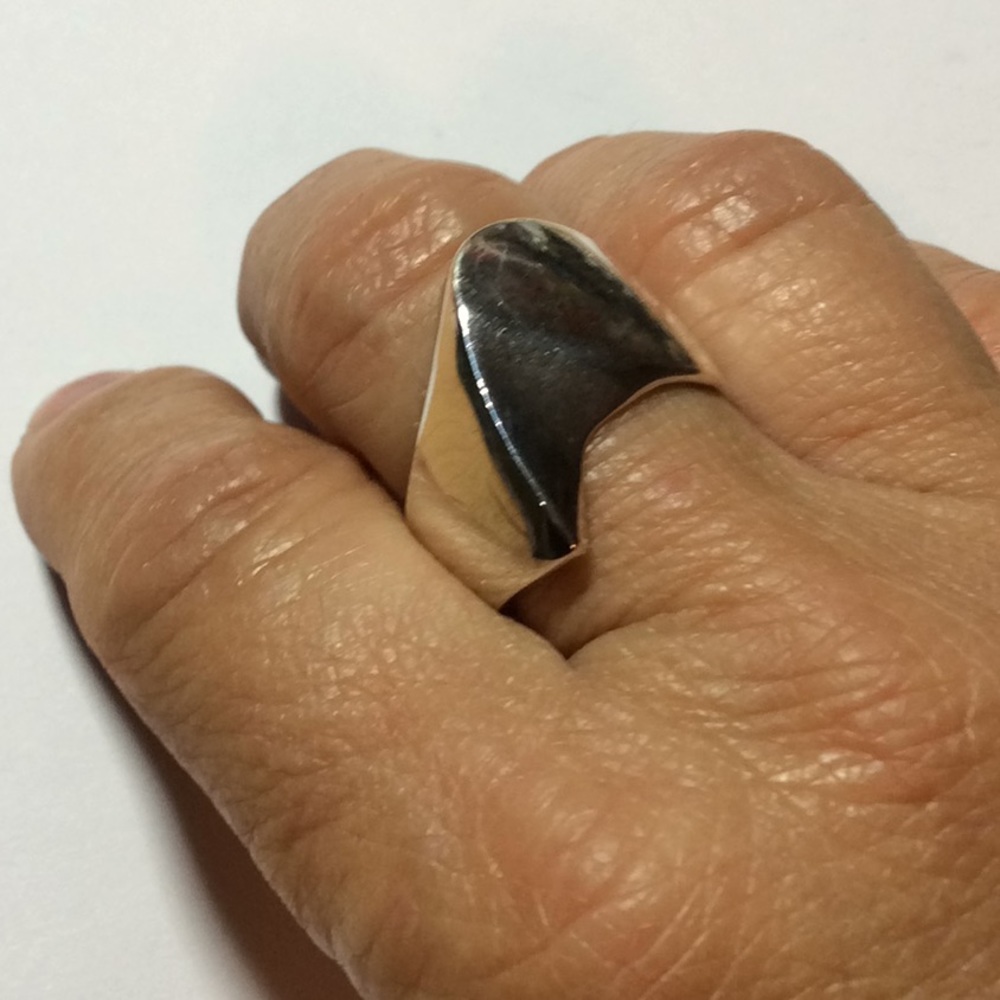 Wide Woman Sterling Silver Ring Size 8